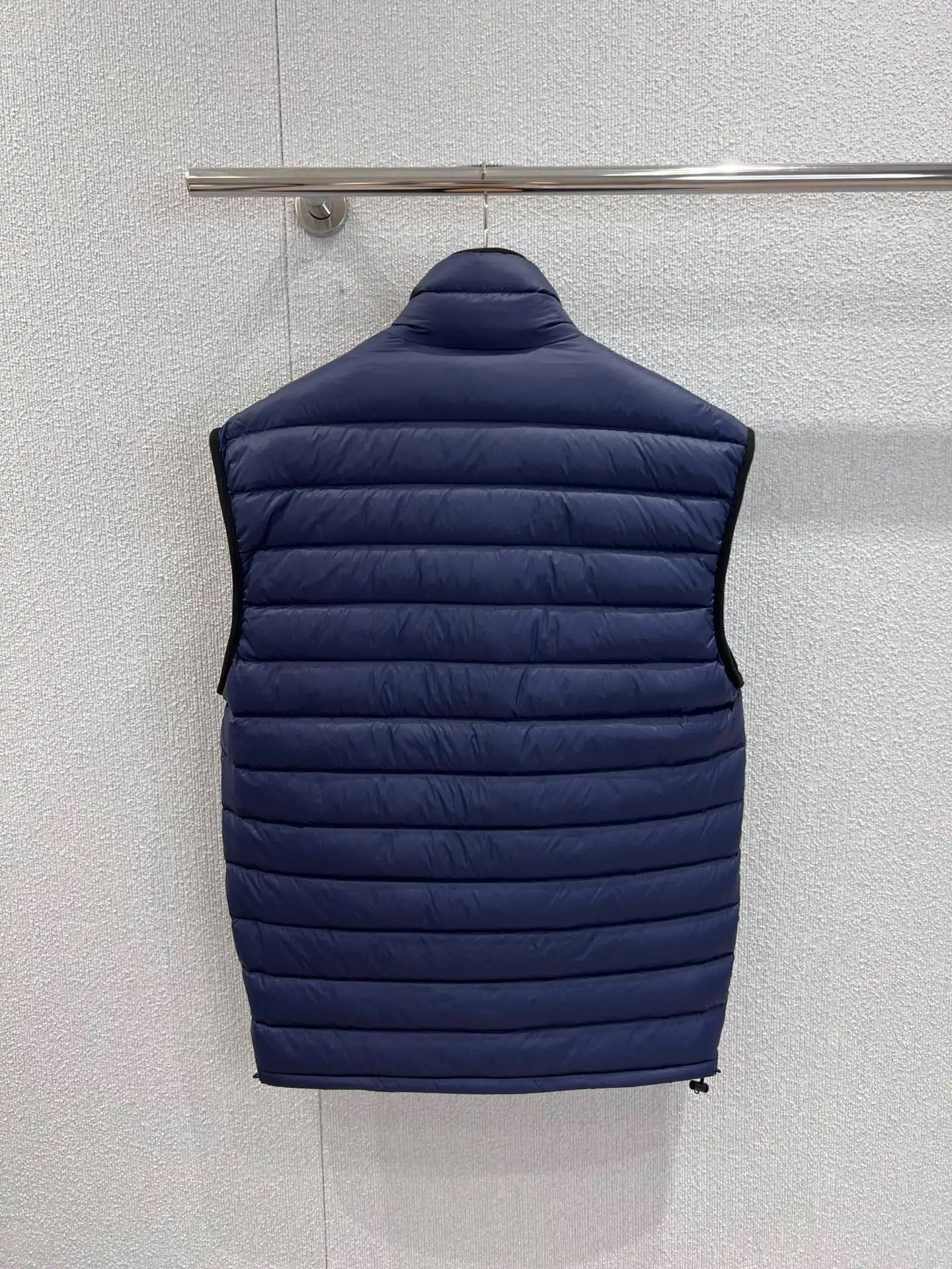 2025 Autumn/Winter New Style Women's Solid Color Casual Sleeveless Jacket with Embroidered Letters and Down Quilted Coat