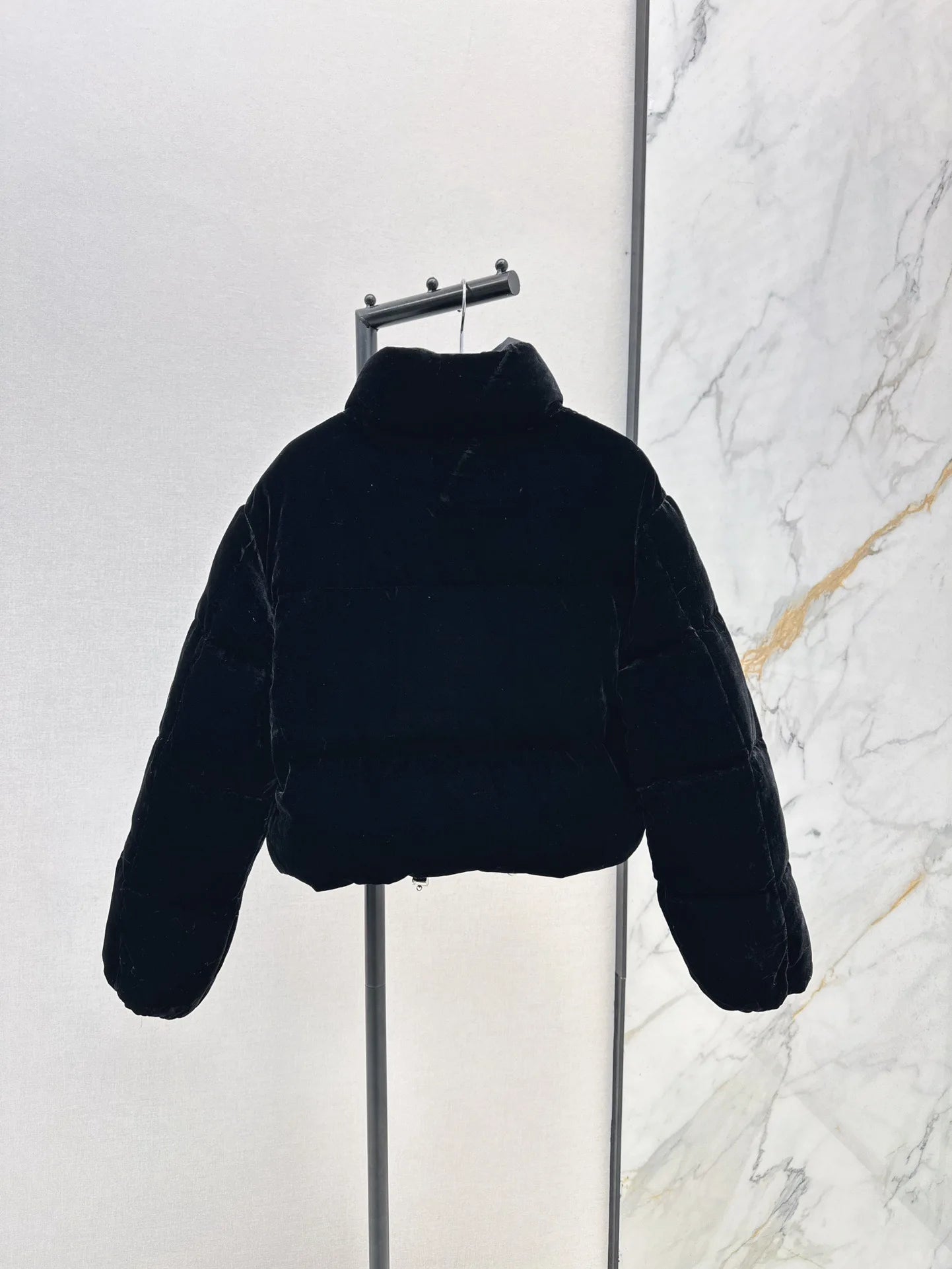 2025 Autumn/Winter New Velvet Stand up Collar Short Down Jacket Short Version Versatile Lightweight and Soft Sticky 364