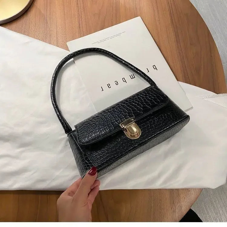 Advanced Texture Retro Small Saddle Bag Women 2024 New Popular All-Match Messenger Bag Fashion Underarm Bags Square Sling Bag