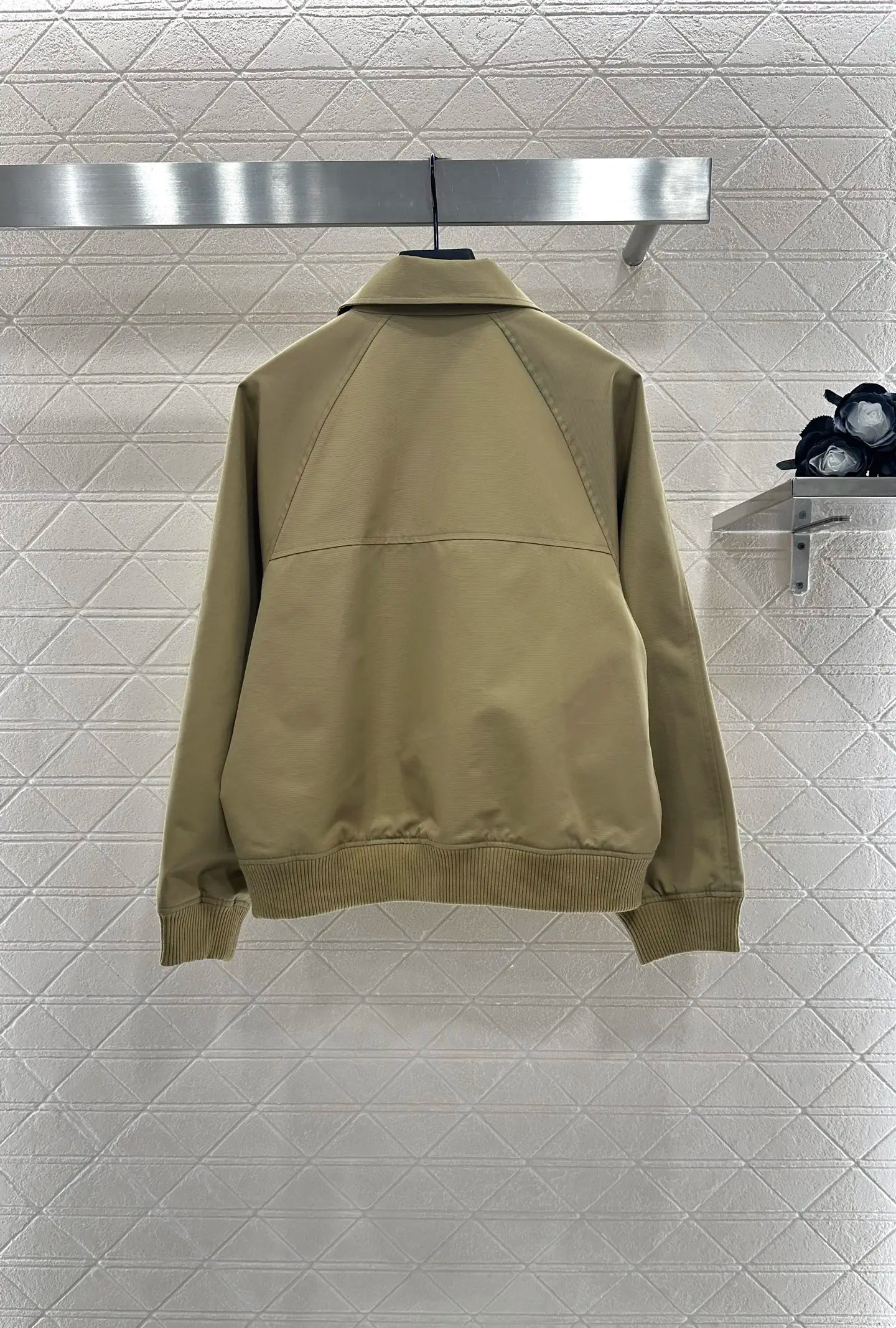 2025 New Products on the Shelf Casual Zipper Flight Jacket Coat Twill Cotton Material Light Khaki Hem Flap Pocket