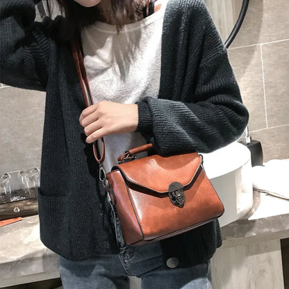 Winter New Lock Design Shoulder Bag PU Leather Crossbody Bag Brands Small Square Bag Lady Handbag Casual Messenger Bag Pouch sac