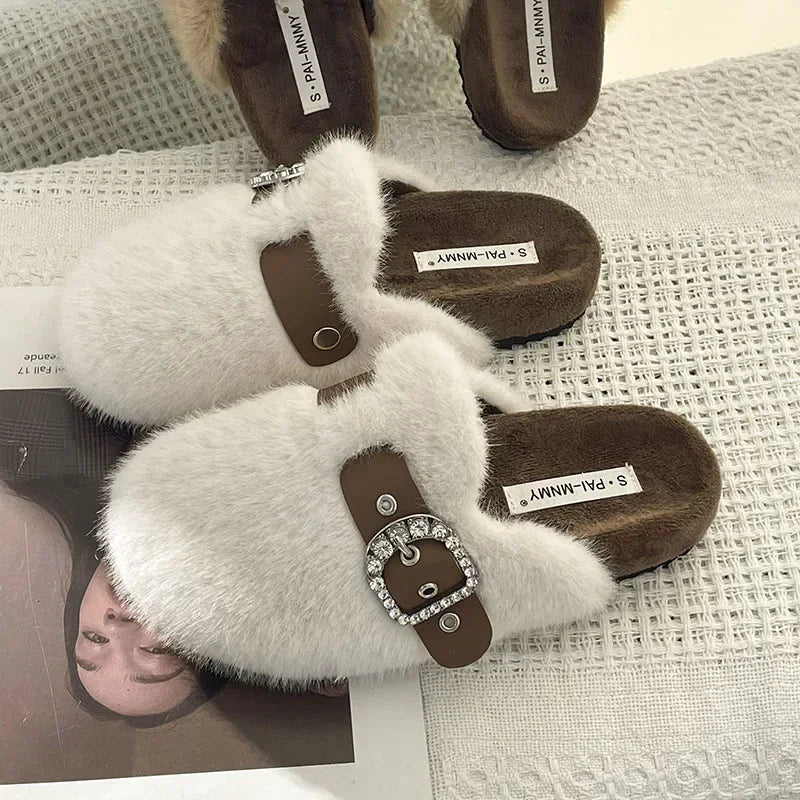 Winter Warm Plush Slippers for Women Closed Toe Faux Fur Cotton Shoes Woman Fashion Buckle Lightweight Flat Mules Shoes 2025