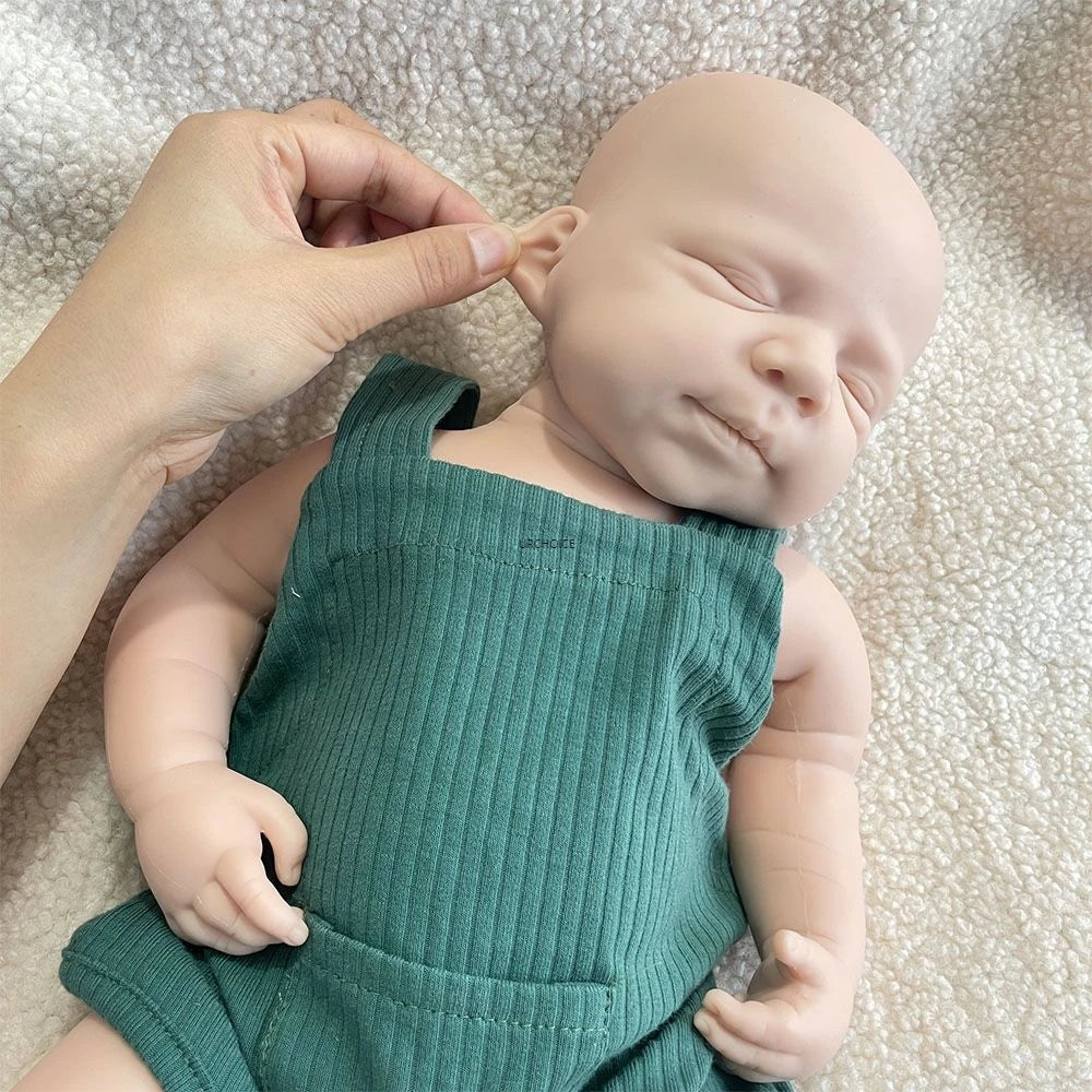 Realistic Weight & Poseable Limbs 19Inch Silicone Reborn Baby Boy Washable Asleep Doll for Childcare Training Birthday Gift