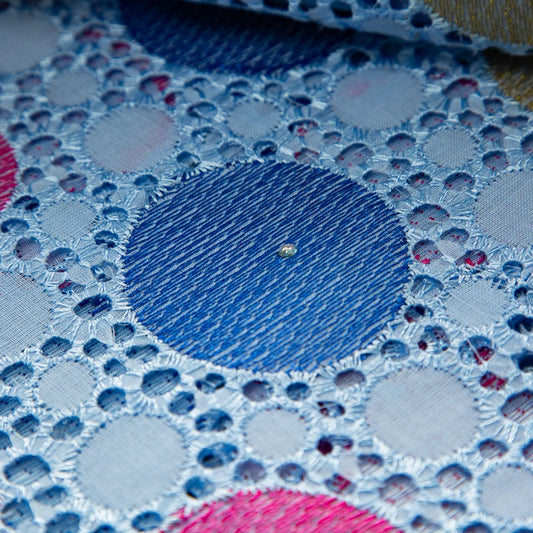 Wholesale Cotton Nigerian Embroidered Dry Lace Fabric 2025 High Quality African Lace Fabric 5 Yards Weeding Dress for Women Sew