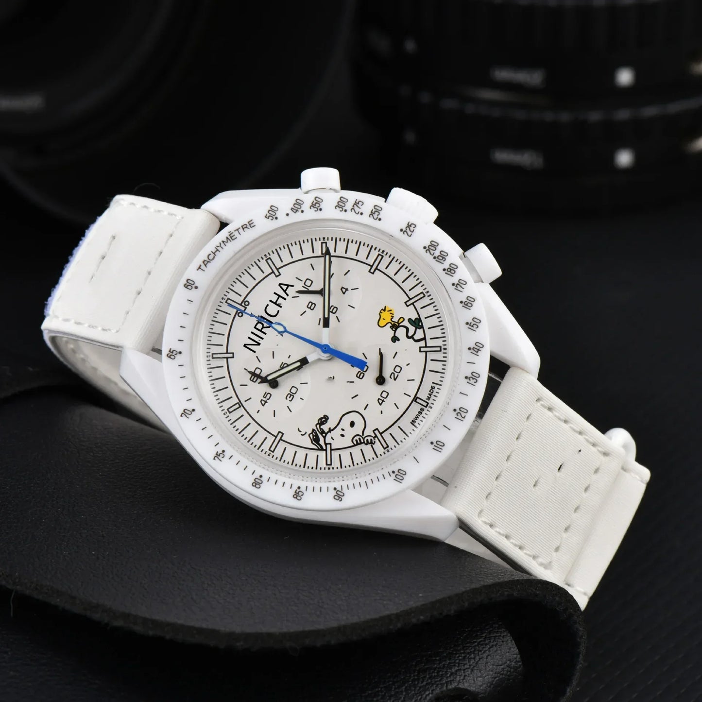 Stylish 2025 Moon Landing Commemorative Watch - Six-Hand Quartz Chronograph for Space Enthusiasts