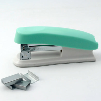 Macaron-colored desktop stapler, stylish, cute, easy to use, and durable, suitable for 24mm/26mm staples, perfect for school