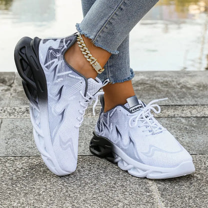 Women Casual Sports Shoes Breathable Lightweight Sneakers Anti-slip Flats Outdoor Running Walking Shoes Female Vulcanized Shoes