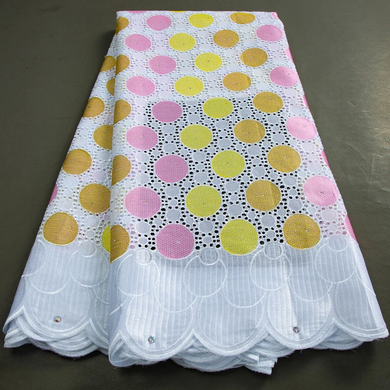 Wholesale Cotton Nigerian Embroidered Dry Lace Fabric 2025 High Quality African Lace Fabric 5 Yards Weeding Dress for Women Sew