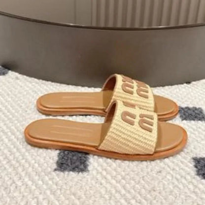 Designer Sandals Women's Flat Leather Non-slip Slippers Summer Triangle Printed Slippers Comfortable Casual Beach Sandals