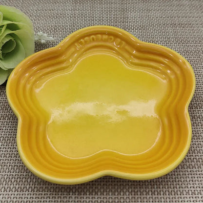 Plum Blossom Small Plate 5.5Inches 14cm Rainbow Sauce Plate Flower Shaped Pet Gradual Spike Bone Plate Tableware Ceramic Dishs