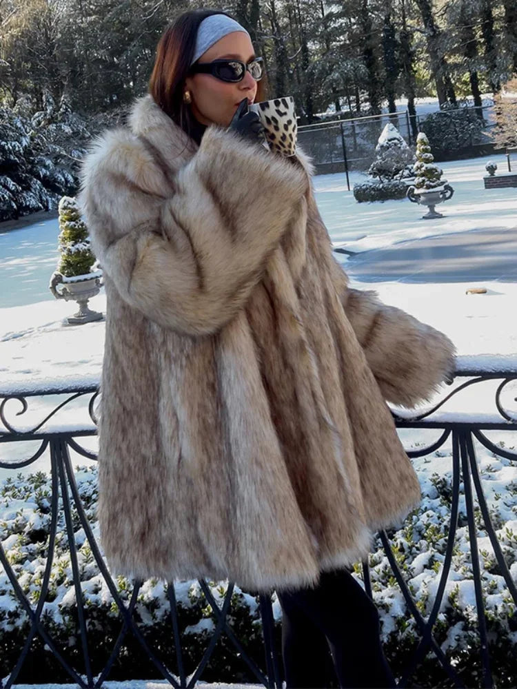 Winter Lady Luxurious Lapel Faux Fur Coats Fashion High Street Long Sleeve Oversize Cardigan Jacket Thick Warm Female Outerwear