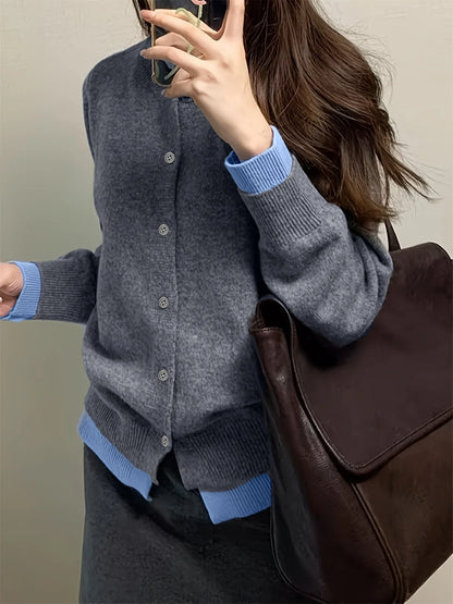Autumn and Winter New Fashion Woman Sweater Gray Soft Knitted Sweater Top Casual and Versatile Button-up Cardigan Jacket