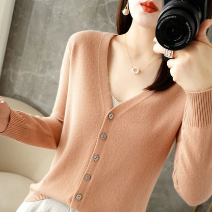 2025 New V-Neck Temperament Small Fragrant Wind Women Loose Sweater Sweater All Sweater Coat Special Offer Cardigan ZHI D035