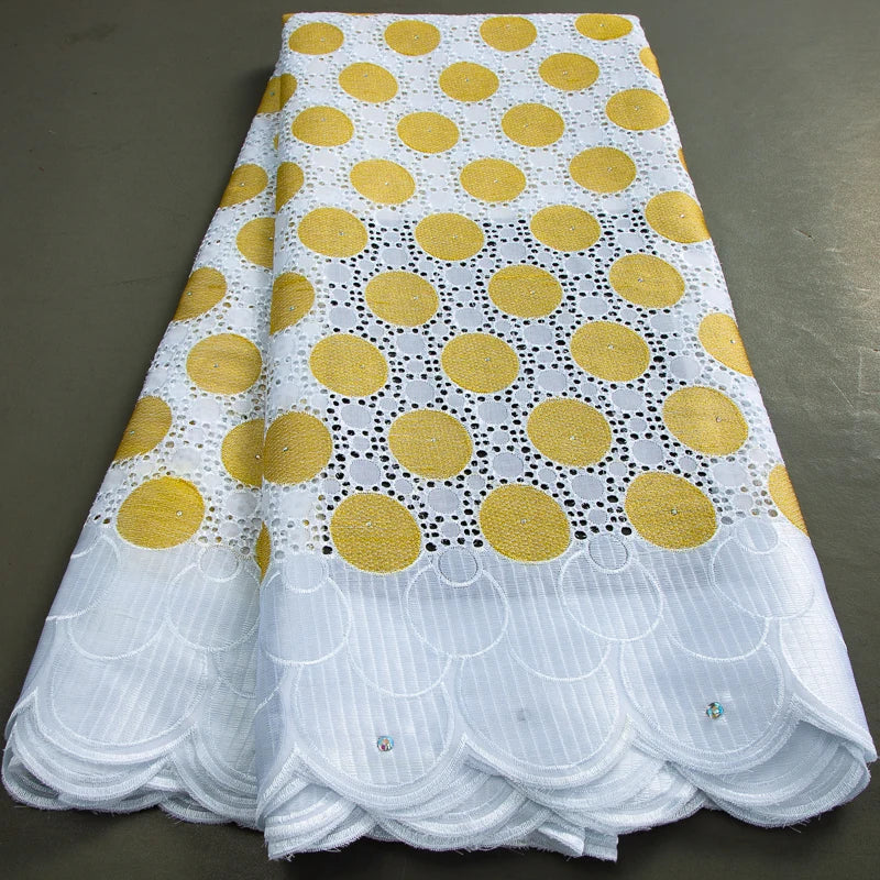 Wholesale Cotton Nigerian Embroidered Dry Lace Fabric 2025 High Quality African Lace Fabric 5 Yards Weeding Dress for Women Sew