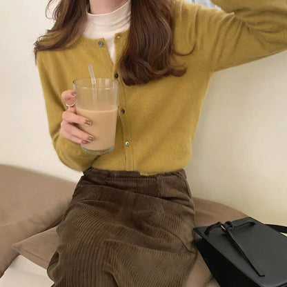 2025 Long Sleeve Vintage Y2k Tops Korean Knitted Cardigan Women's Autumn Winter Fashion O-Neck Versatile Slimming Basis Sweater