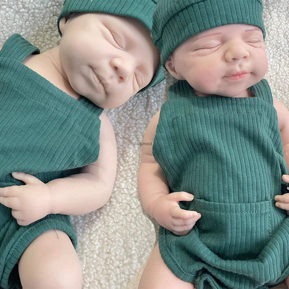 Realistic Weight & Poseable Limbs 19Inch Silicone Reborn Baby Boy Washable Asleep Doll for Childcare Training Birthday Gift