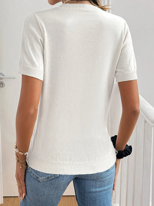 Autumn and Winter New Fashion Woman Sweater Casual Simple Knitted Round Neck Short Sleeve Tops Women's Clothing