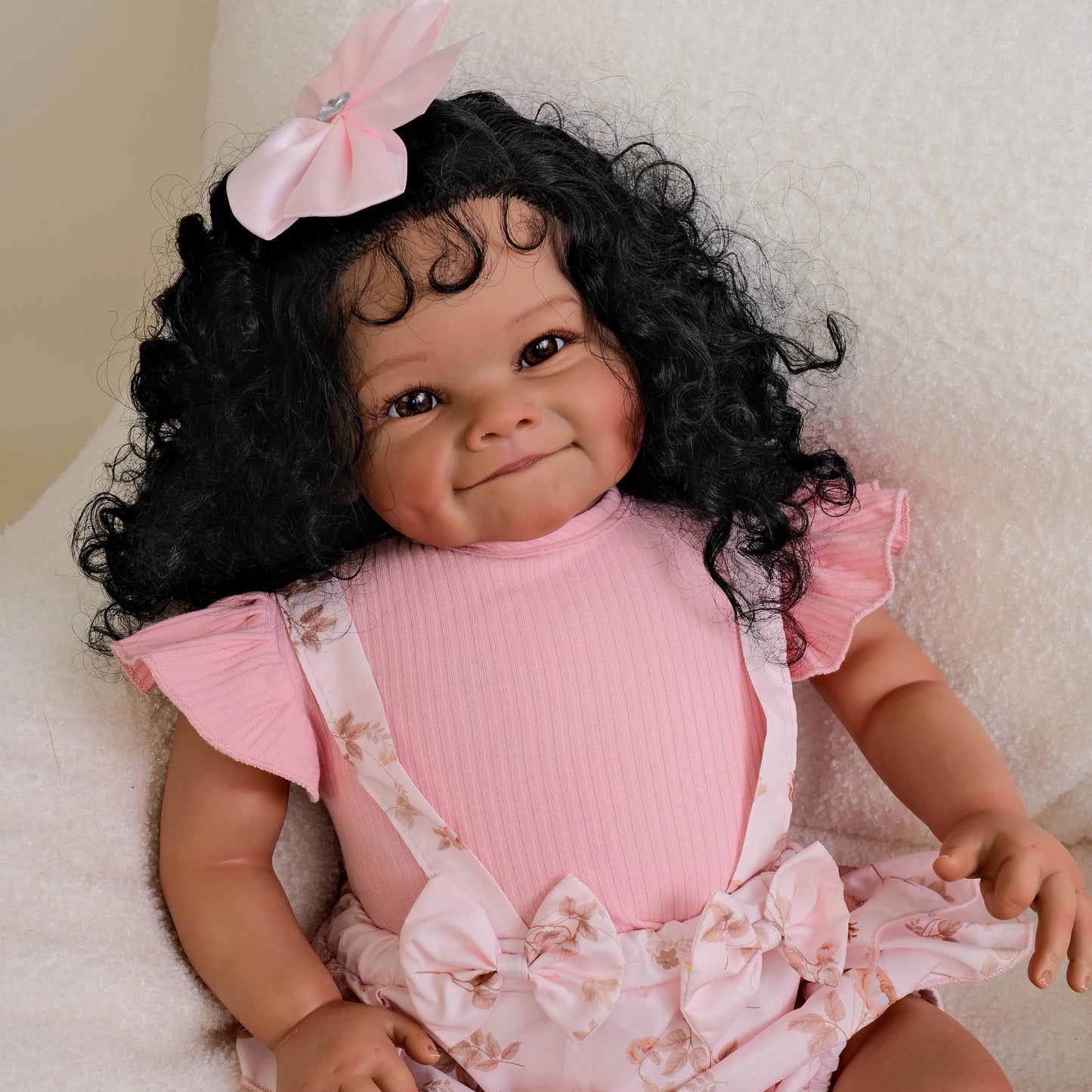 1PC 24 "weight pink raw doll with soft vinyl limbs and body - includes clothes, accessories, soothing items and bottles