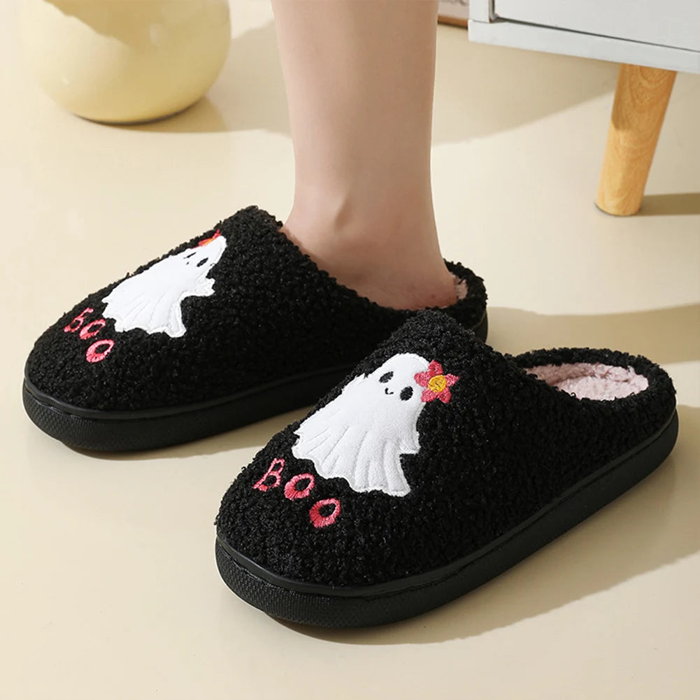 Halloween Ghost Plush Slippers Closed Toe Slippers Anti Slip Warm Slip-on House Shoes Soft Furry Slipper for Men Women