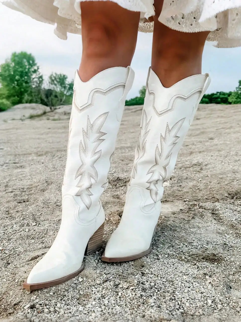 Embroidered Women's Western Knee High Boots Cowboy Retro Chunky Block Heeled Side Zip Vintage Cowgirl Boots For Women Shoes