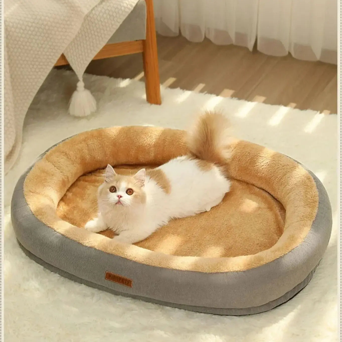 Warm Puppy Bed for Winter Cats Plush Goods Fluffy Beds Pet Accessories Houses Cushions Habitats Dog Mat Basket Supplies Kitten