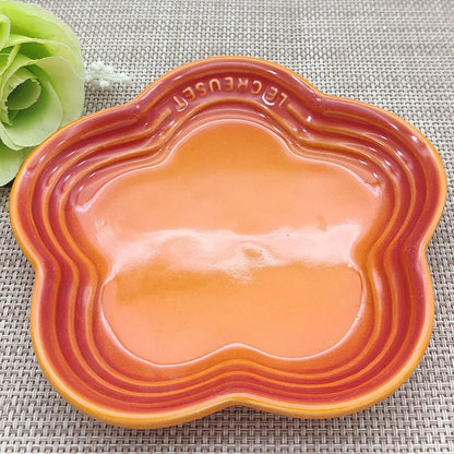 Plum Blossom Small Plate 5.5Inches 14cm Rainbow Sauce Plate Flower Shaped Pet Gradual Spike Bone Plate Tableware Ceramic Dishs