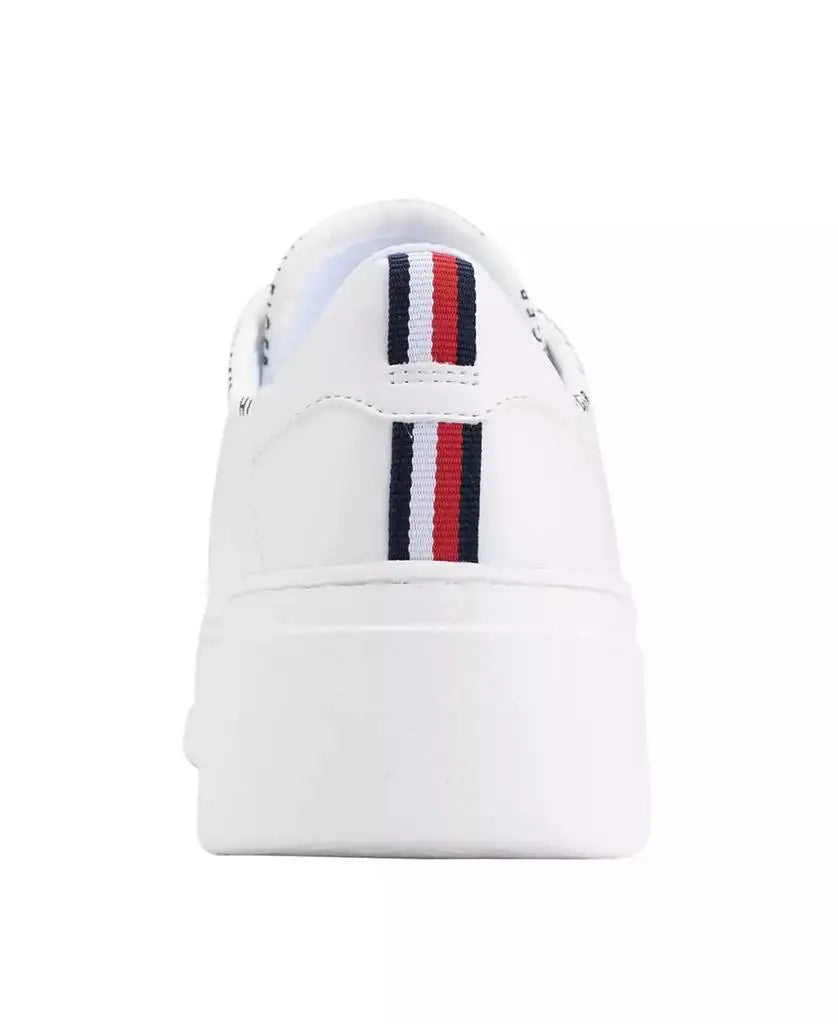 Tommy Hilfiger | Women's Grazie Lightweight Lace Up Sneakers