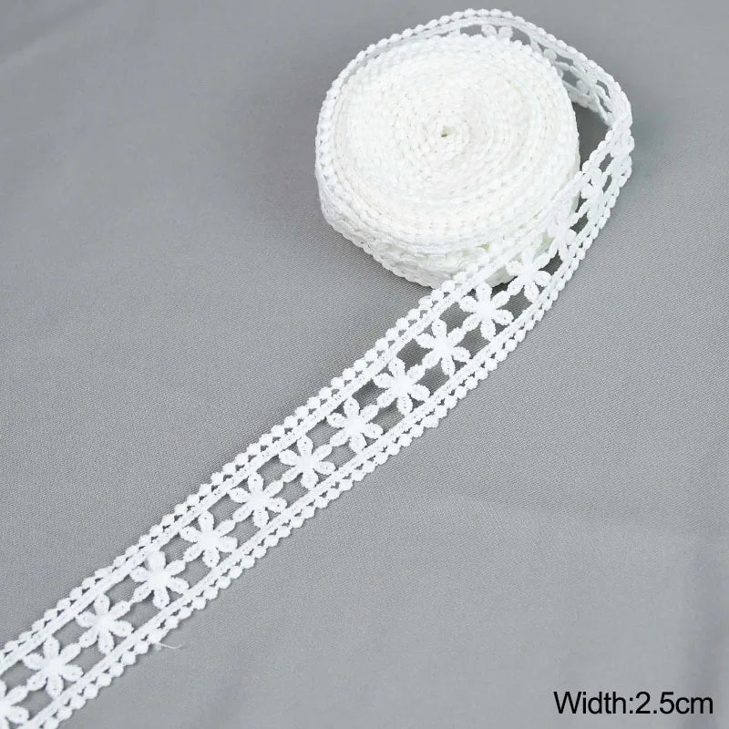 5Yard/rol White Lace Ribbon Tape Fabric Wedding Decoration Gift Wrapping Embroidered Lace Trim DIY Clothes Sewing Craft Supplies