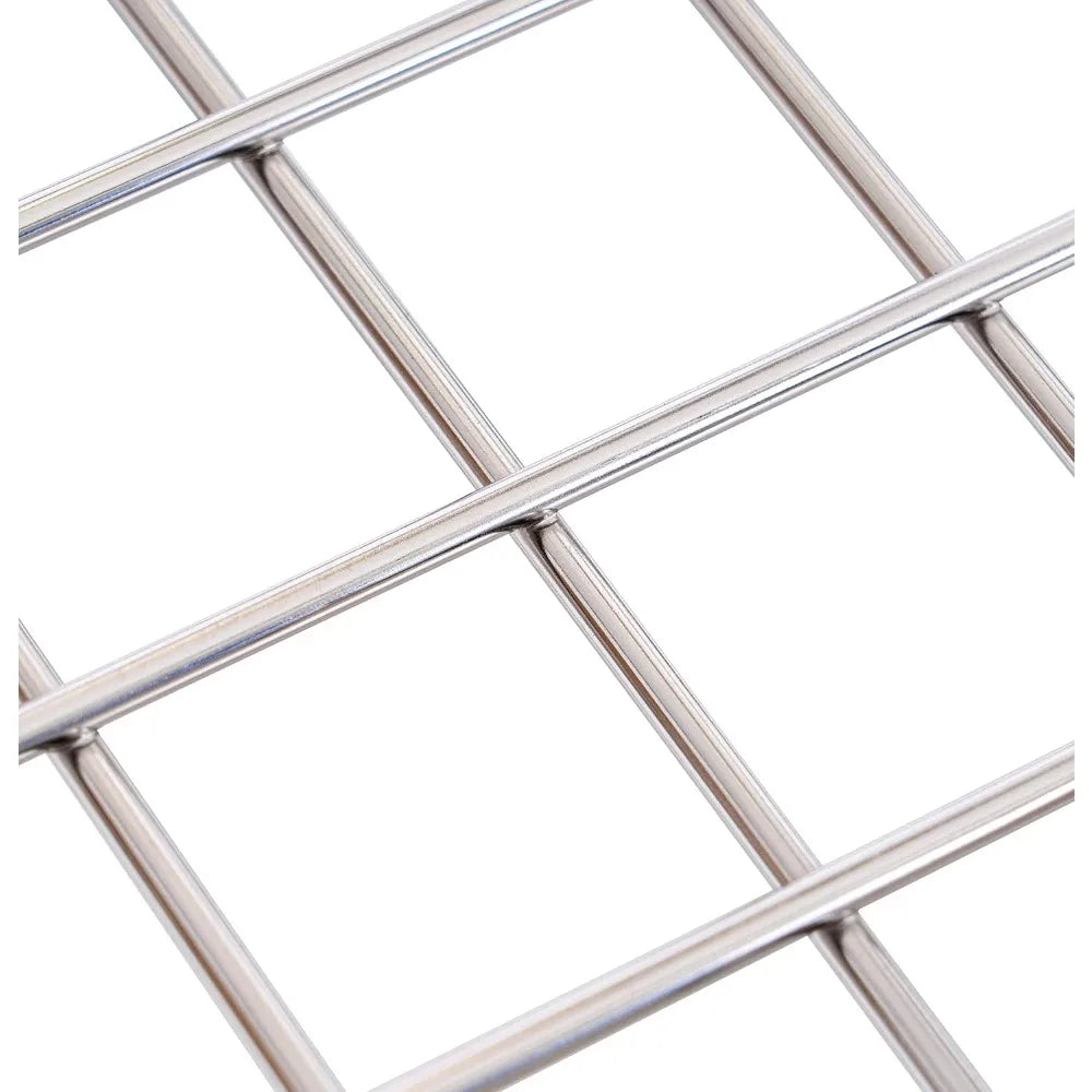 Heavy-Duty 2.5 Bushel Steel Laundry Cart with Chrome Finish for Commercial Use