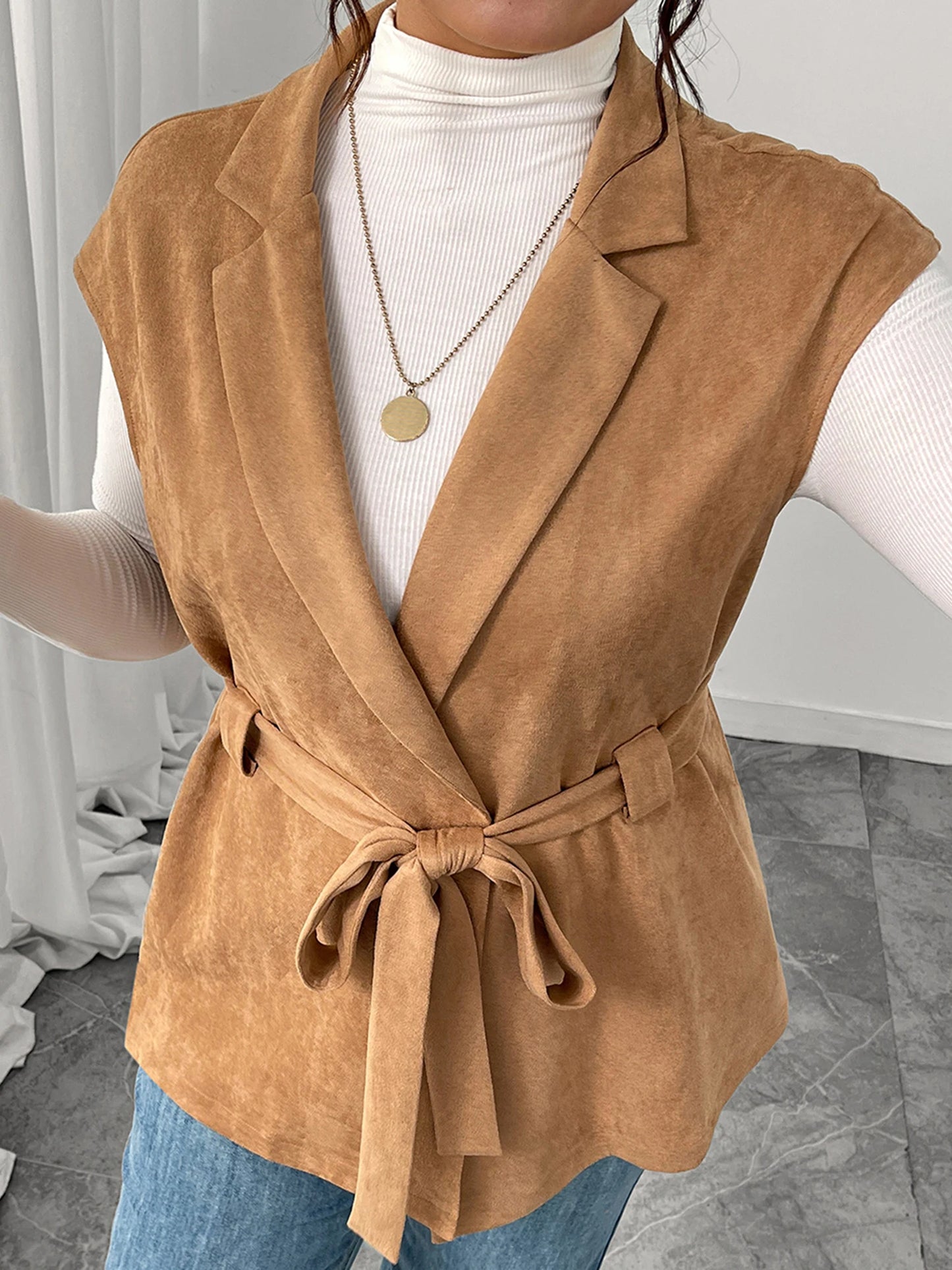 Women Plus Size Sleeveless Vest Autumn Winter Solid Color Lapel Collared Belted Outerwear Work Office Vest with Pockets and