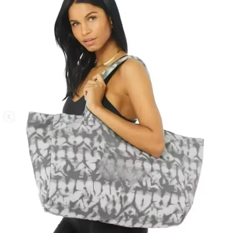 New Large-Capacity Yoga Handbag Shopping Bag Neutral Shoulder Bag Simple Fashion Sports Fitness Bag Neutral Shoulder Bag