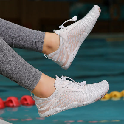 Couple Summer Beach Anti-Slip Aqua Shoes New Quick-Dry Aqua Shoes  Swimming Wading Breathable Creek Tracing Aqua Shoes
