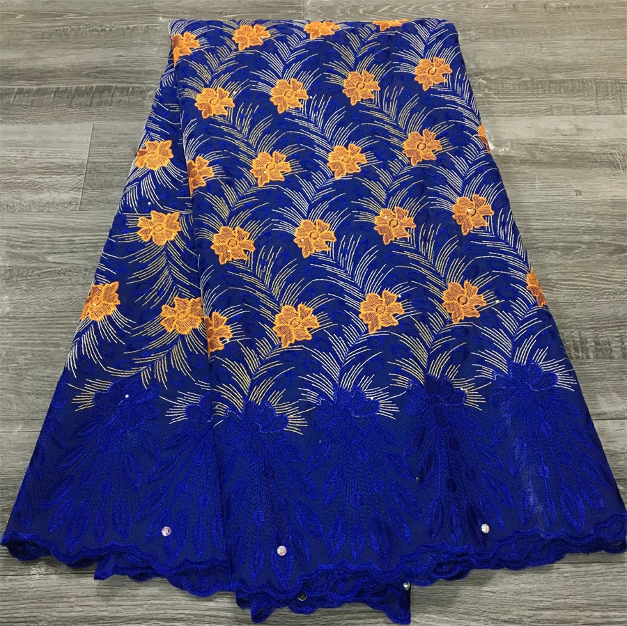 2025 High Quality New African Cotton Lace Fabric in Switzerland Nigerian Swiss Voile Lace Women Dresses Material for Sew