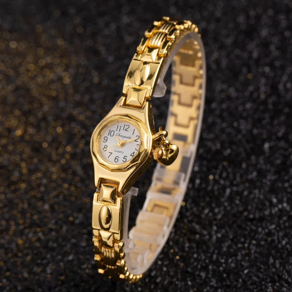 Fashion Gold Vintage Watch for Women Luxury Elegant Quartz Watch Women's Pattern Bracelet Casual Wristwatches Reloj Mujer